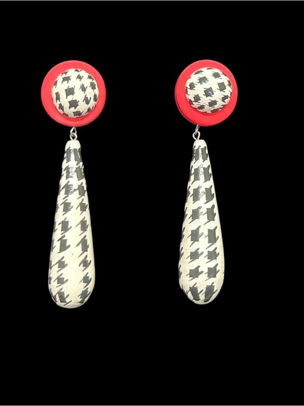 Vintage 80s Mod Houndstooth Drop Clip-On Earrings | Red & Monochrome 3.5"